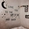 Надпис "We love you to the moon"